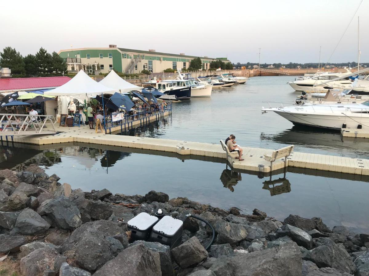 Water Suites Charlottetown Zewnętrze zdjęcie