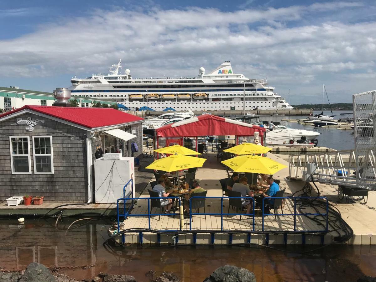 Water Suites Charlottetown Zewnętrze zdjęcie