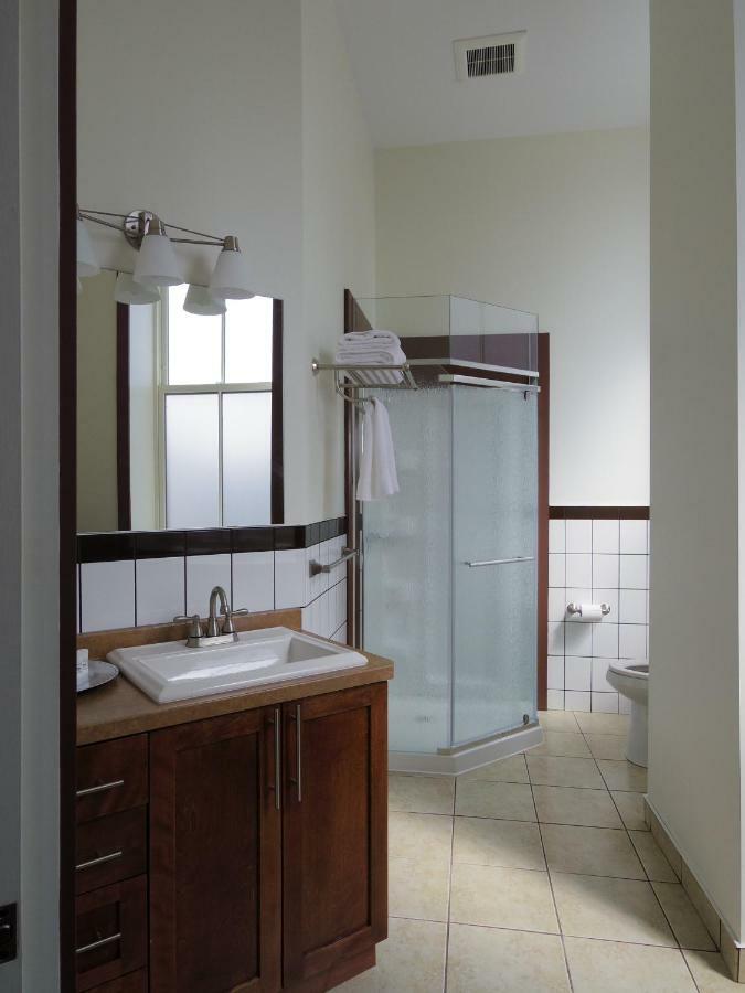 Water Suites Charlottetown Zewnętrze zdjęcie
